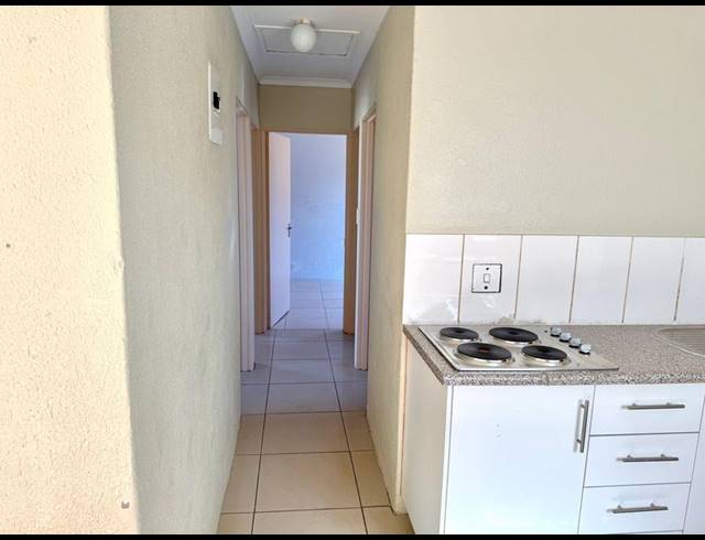 3 BEDROOM HOUSE FOR SALE IN CLAYVILLE